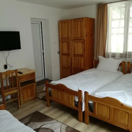 къща генчеви Pensiune