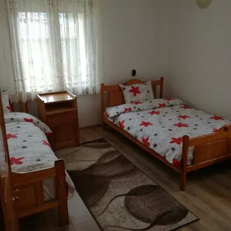 Vendégház къща генчеви 3*