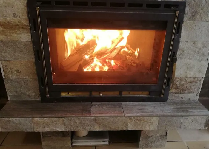 къща генчеви Szarnica